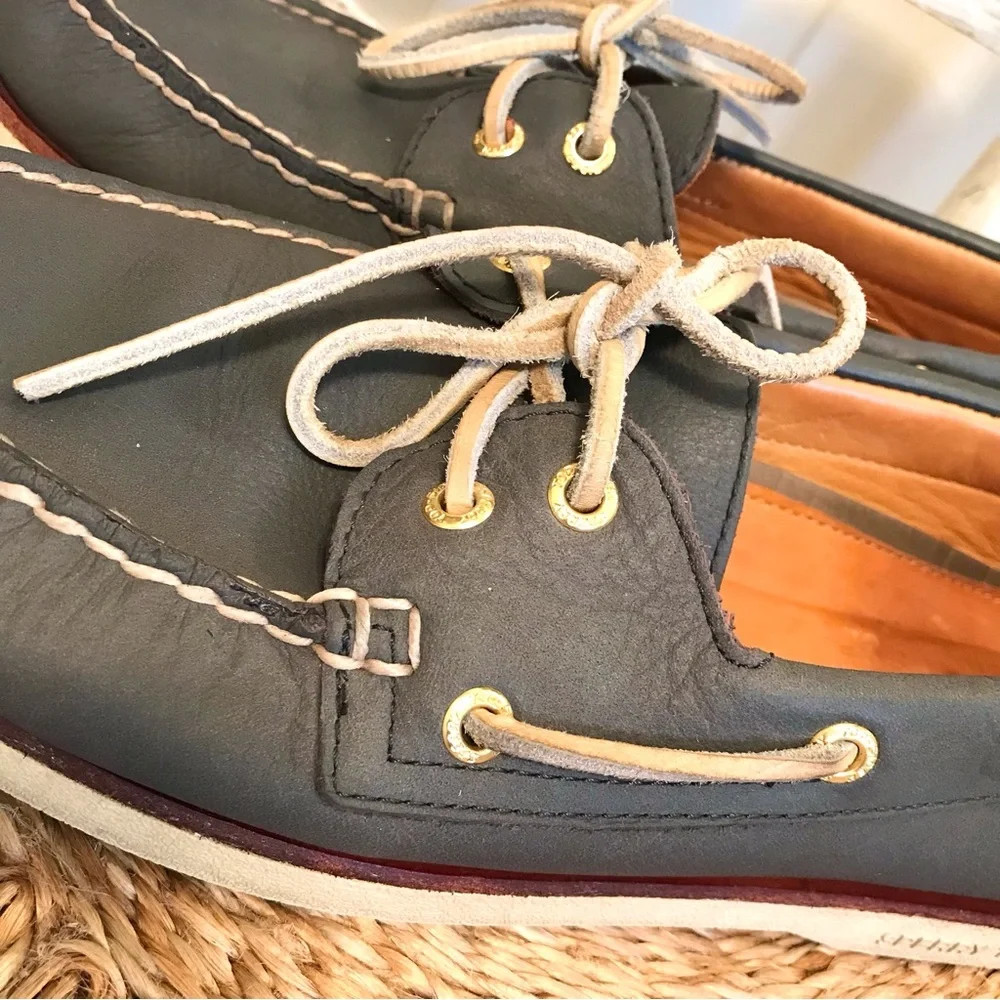 Sperry Gold Cup Authentic Original 2-Eye Boat Shoe Size 10